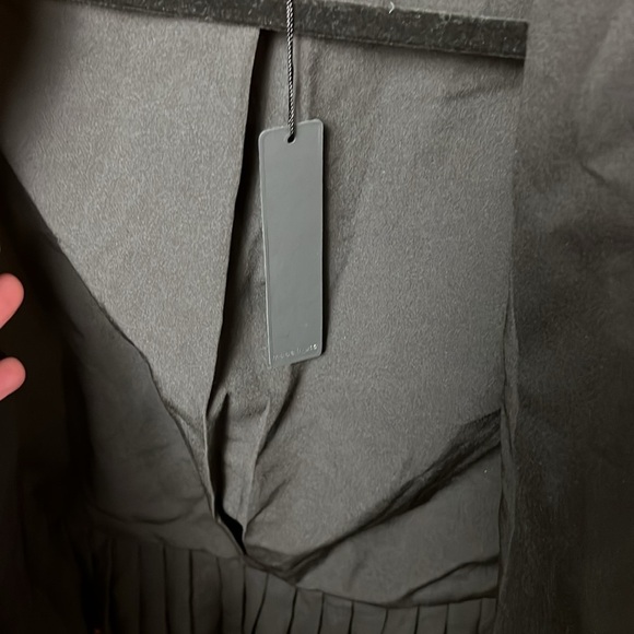 Krisa by Revolve Women’s‎ Black Blazer Fringe bottom hook closure XS Oversized - Picture 12 of 12